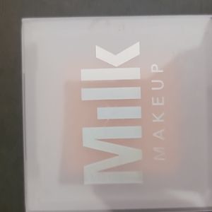 Milk holographic highlighting powder. Brand new.
